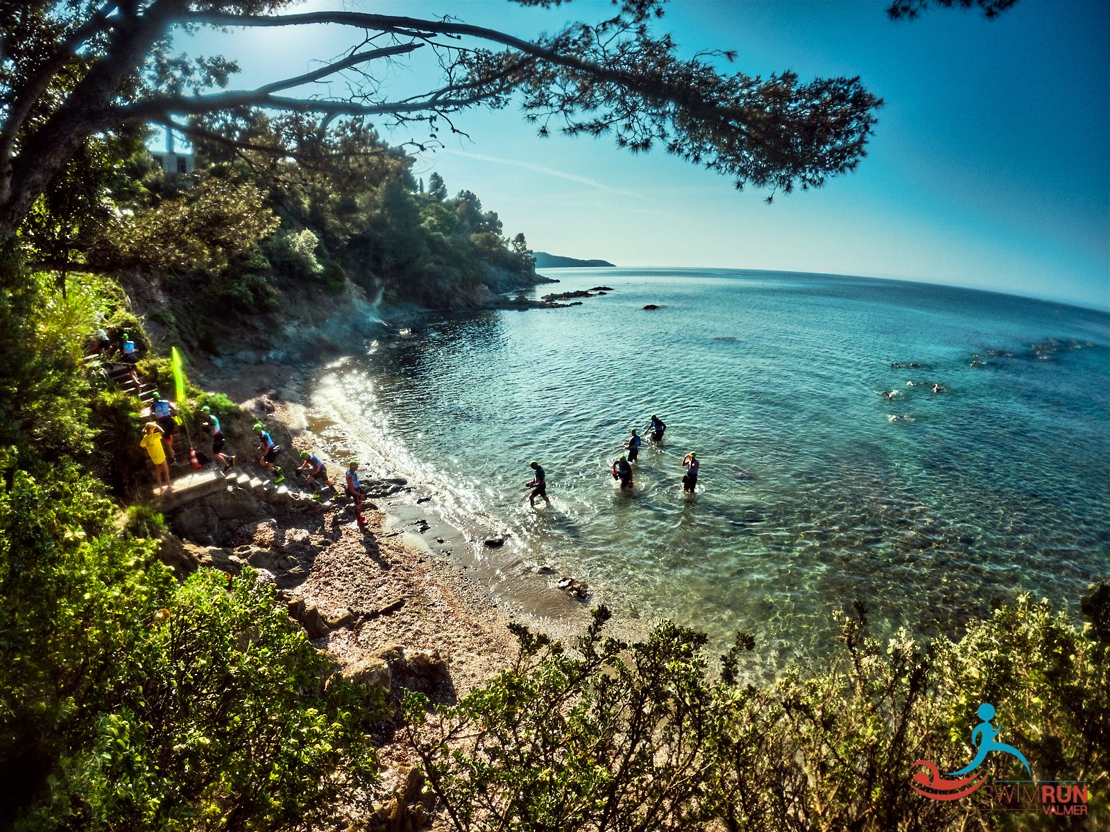 La Croix Valmer Le Paradis Des Swimrunners Swimrun France